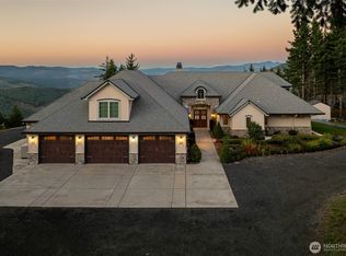 421 Woodland Heights Rd, Woodland, WA 98674