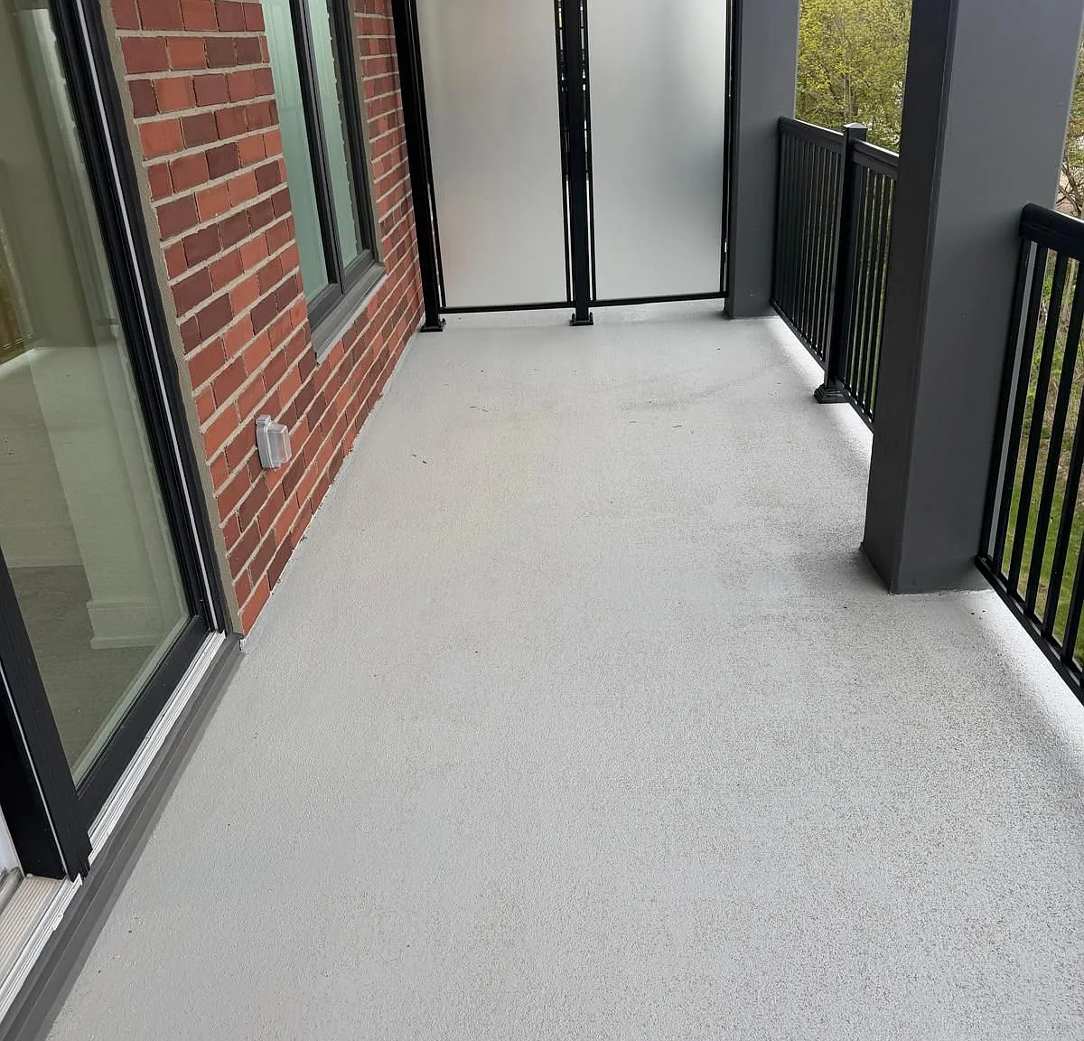 2 bed, $2,350 — Photo 2