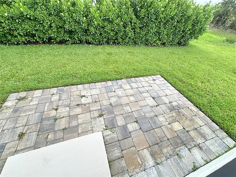 199 Rotonda Blvd W #C — Photo 8