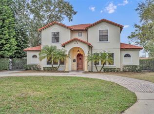 1710 Oakhurst Ave, Winter Park, FL 32789