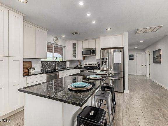 5th image of 23631 N 103rd Avenue
