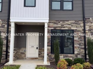 135 English Commons Dr, Lynchburg, VA 24501
