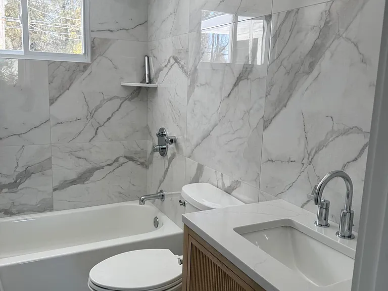 474 Monmouth Rd — Photo 18