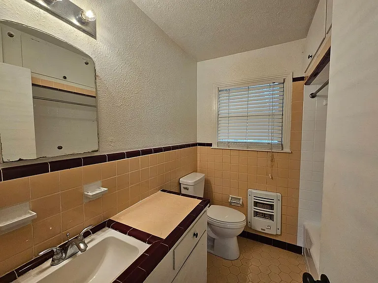1506 Live Oak Dr — Photo 16