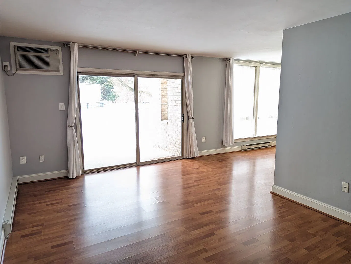 Two bedroom first floor condo in Jefferson Chase community available early November! — Photo 2