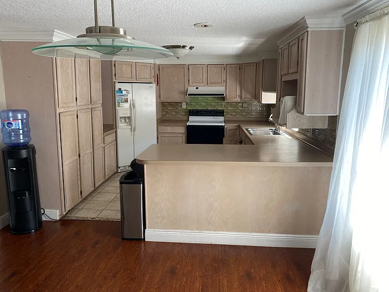 313 S Observatory Dr — Photo 10
