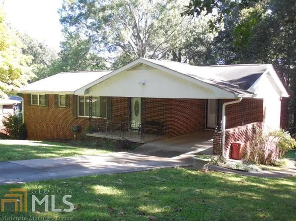 27 Summit Dr, Lindale, GA 30147