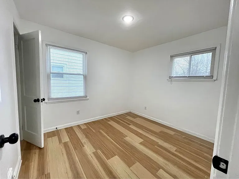 22570 Nicholas Ave — Photo 5