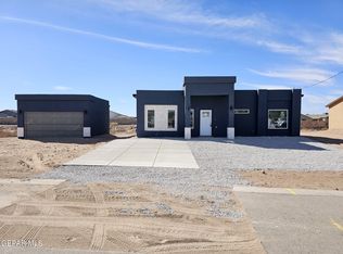 11720 Flor Preciosa Ln, El Paso, TX 79927
