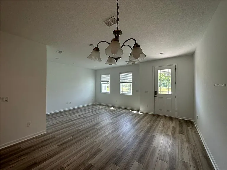 11551 Sunsail Ave — Photo 2