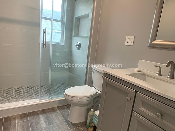 5th image of 102 Nonantum St #0be823025