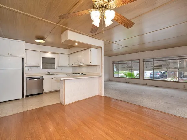 13 Duval St, Citrus Heights, CA 95621