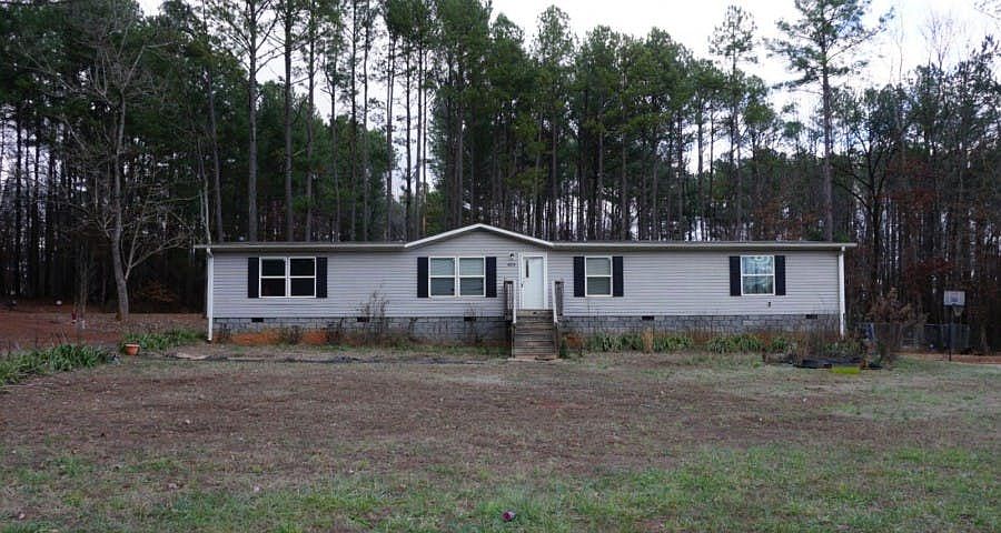 1st image of 424 Deerchase Cir