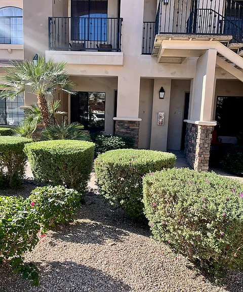 Lower unit with front patio