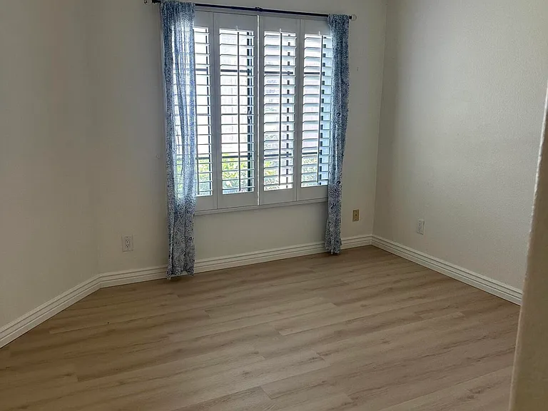 8889 E Meadow Hill Dr — Photo 37