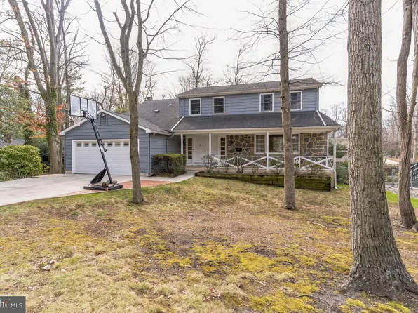 1756 Garwood Dr, Cherry Hill, NJ 08003