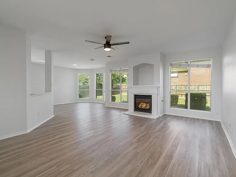223 Briar Oak Dr — Photo 9