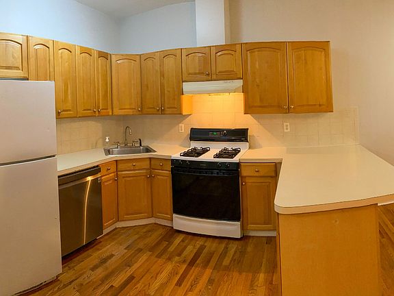 3rd image of 8351 116th St #1