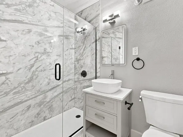 963 N Logan St APT 23, Denver, CO 80203