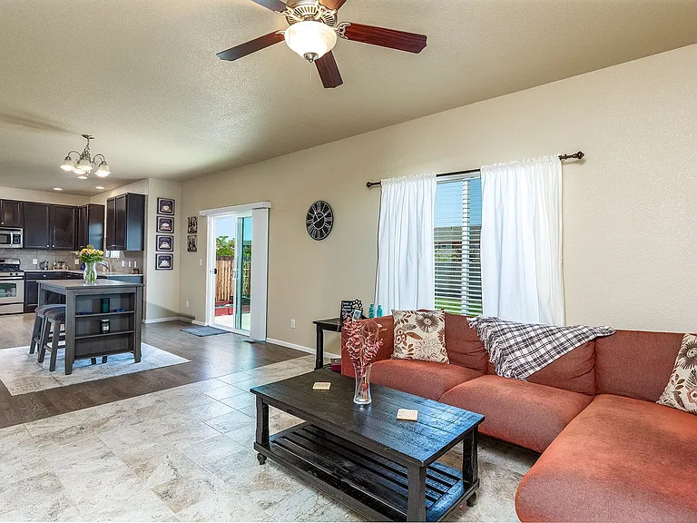 7256 Red Cardinal Loop — Photo 3