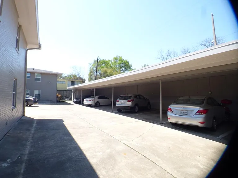8902 Ilona Ln #6 — Photo 10