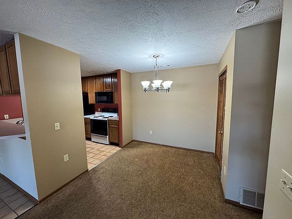 5th image of 8611 Scenicview Dr APT 102
