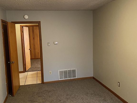 2nd image of 4200 S Cherry St APT 5