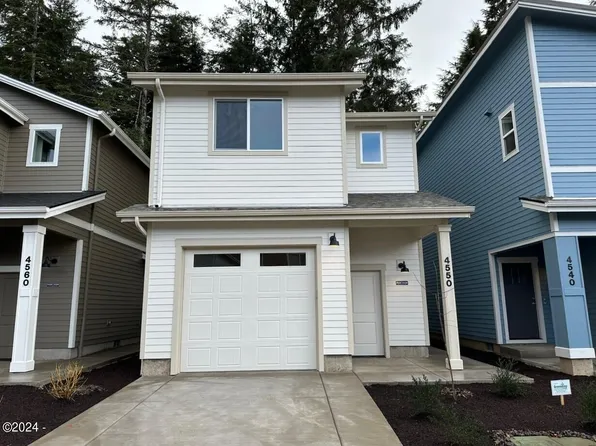 4550 SE Fleming St #76, South Beach, OR 97366