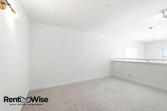 68 McCoppin St #7 — Photo 13