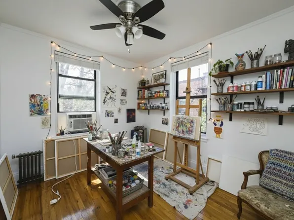 725 Fourth Avenue image 3 of 14