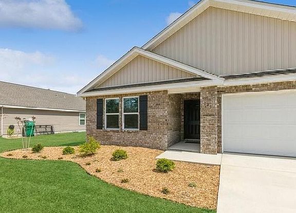 2nd image of 121 Hunters Ridge Dr