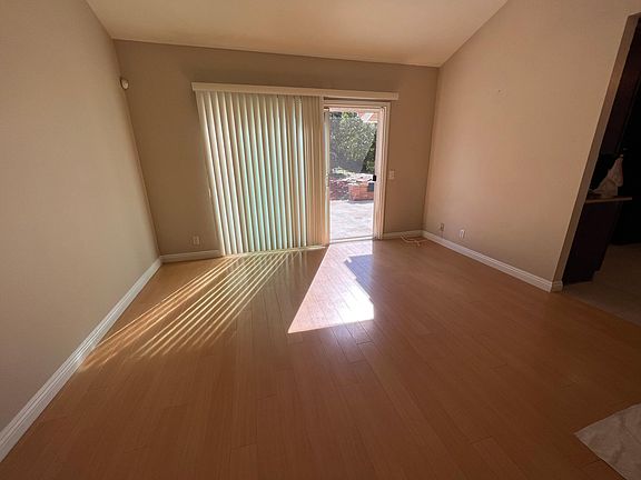 4th image of 1333 Honeyhill Dr