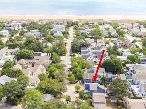 216 71st St #A, Virginia Beach, VA 23451