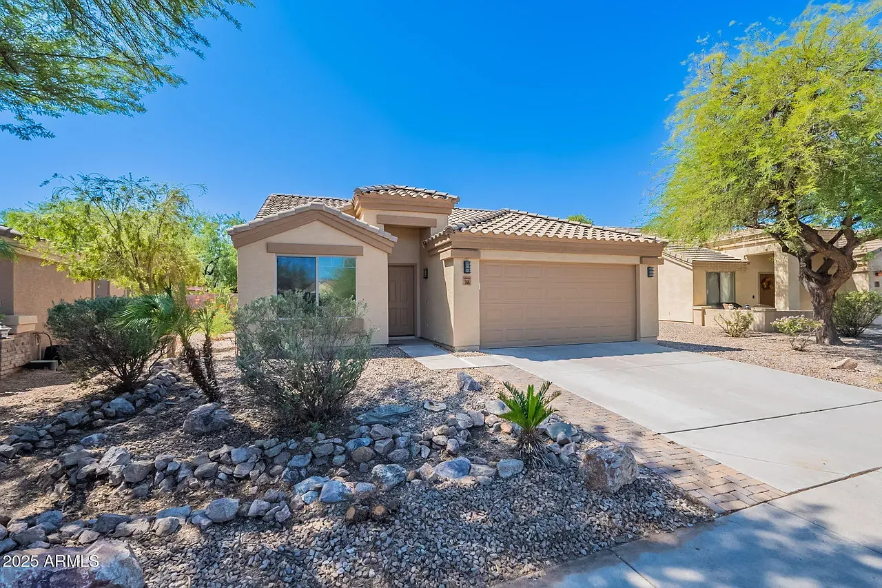 3 bed, 1667 sqft, $1,650 — Photo 1