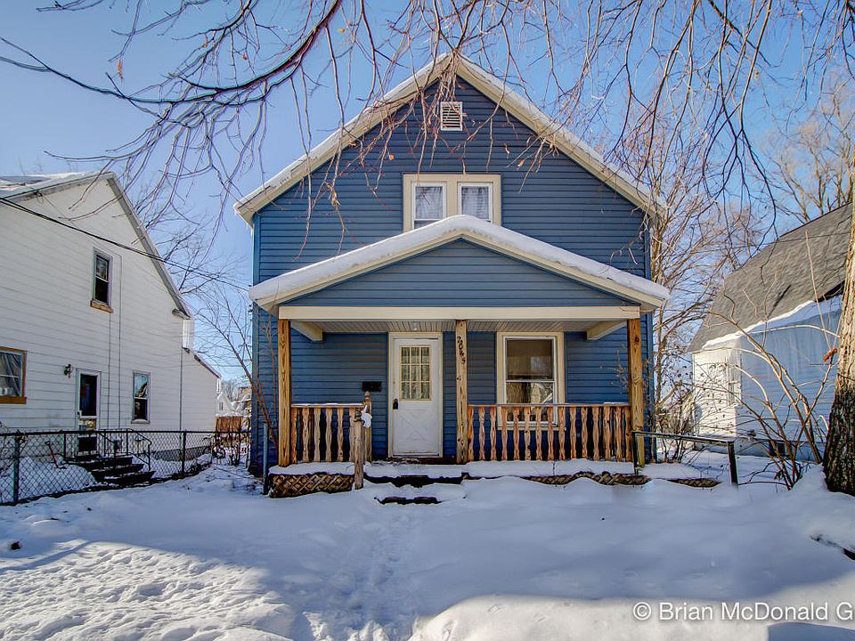 1st image of 2045 Galewood Ave SW
