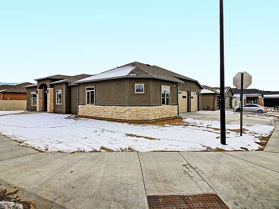 4th image of 628 Gully Ct