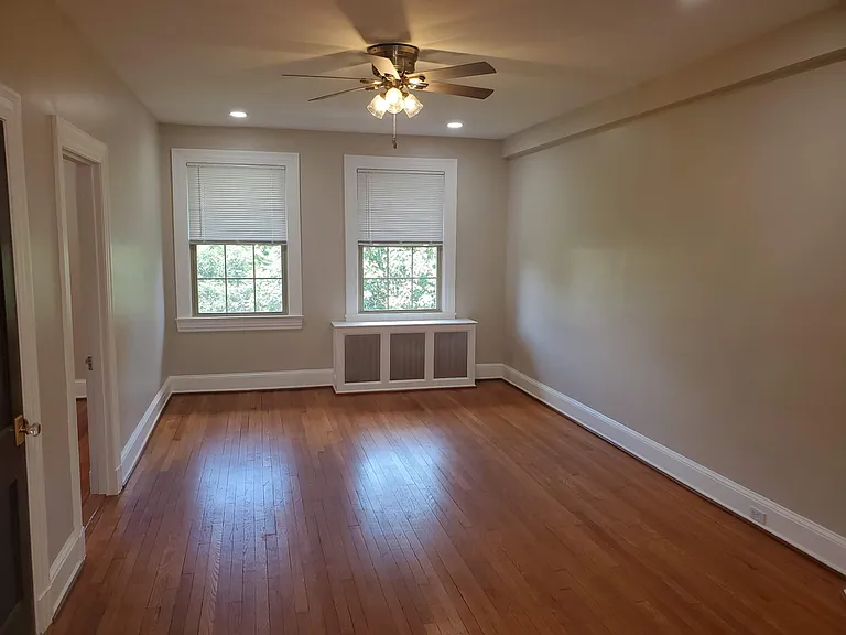 901 W University Pkwy #4C — Photo 5