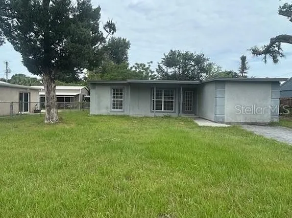 106 Garrison Dr, Sanford, FL 32771