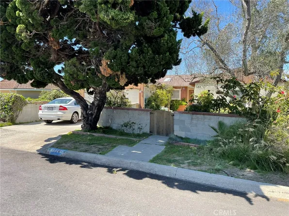 120 Via Los Miradores, Redondo Beach, CA 90277