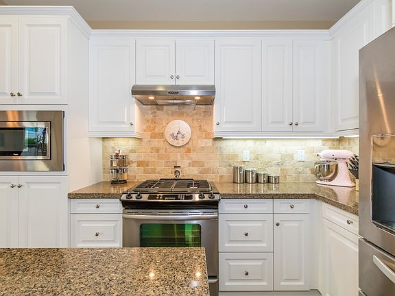 5th image of 783 Gatun St Unit 318