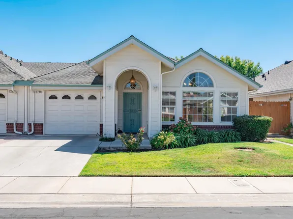 1727 E Morningstar Ln, Fresno, CA 93720