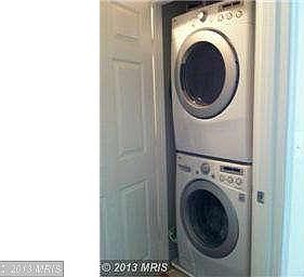 5th image of 621 Cobblestone Blvd Unit 103