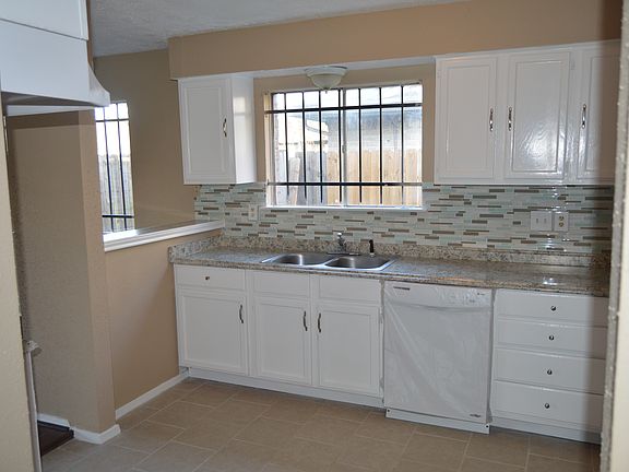 2nd image of 6902 Rockergate Dr