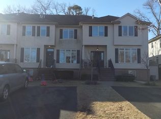 32 High St, Lakewood, NJ 08701