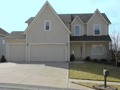 13304 Redwood Ln, Smithville, MO, 64089