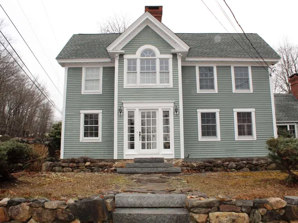 2390 Lovell Lake Road, Wakefield, NH 03872