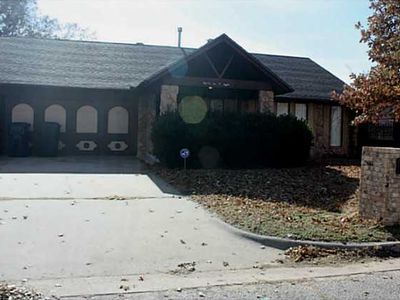 8208 NW 6th St, Oklahoma City, OK, 73127
