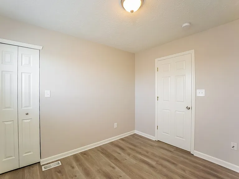 476 Southern Pines Dr — Photo 13
