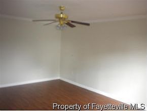 Large Entertainment/Bonus Room