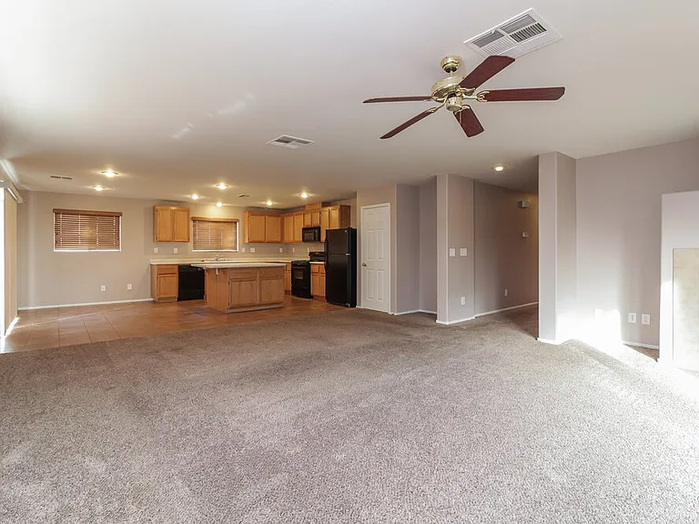 3433 Palatine Hills Ave — Photo 3